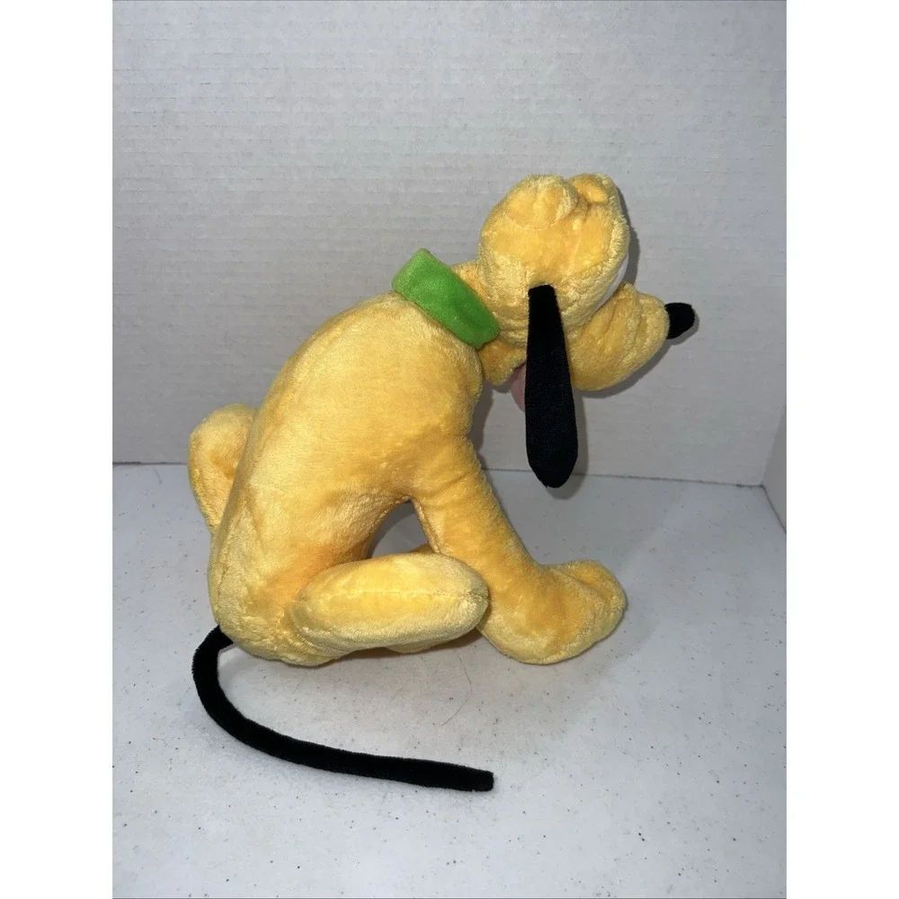 Disney Store Pluto Plush Dog Stuffed Animal 13